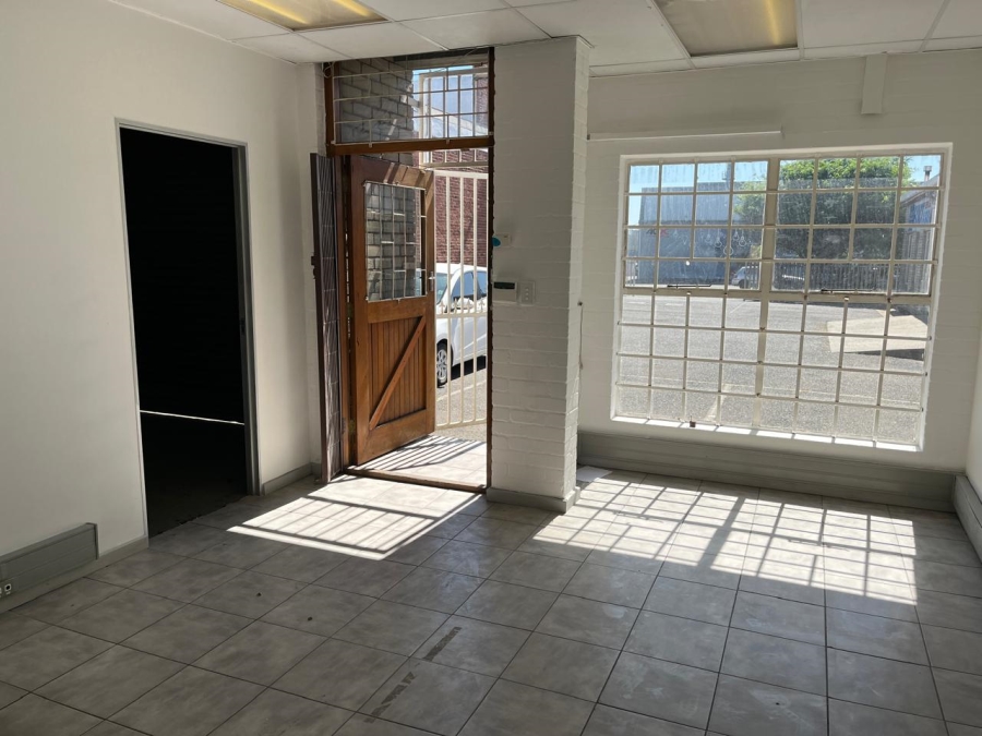 To Let commercial Property for Rent in Paarden Eiland Western Cape